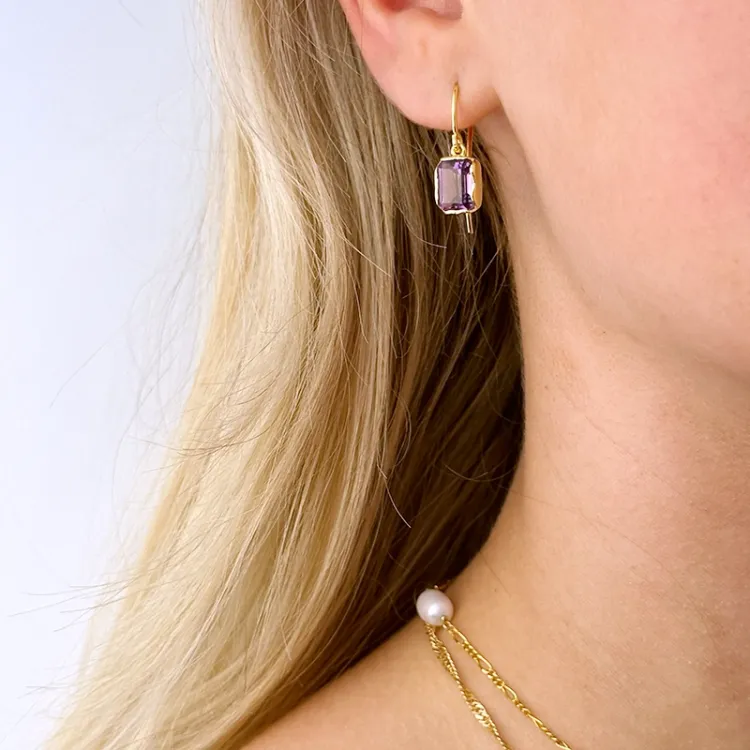 viereckigem lila Amethyst Ohrringe in vergoldetem Sterlingsilber - Loom Stones