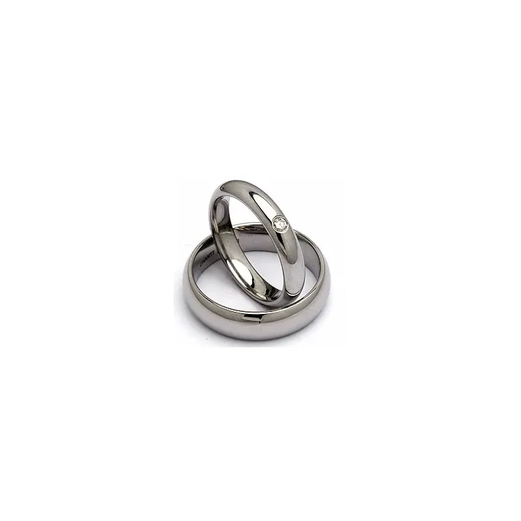 Trauringe in Stahl 0,05 ct
