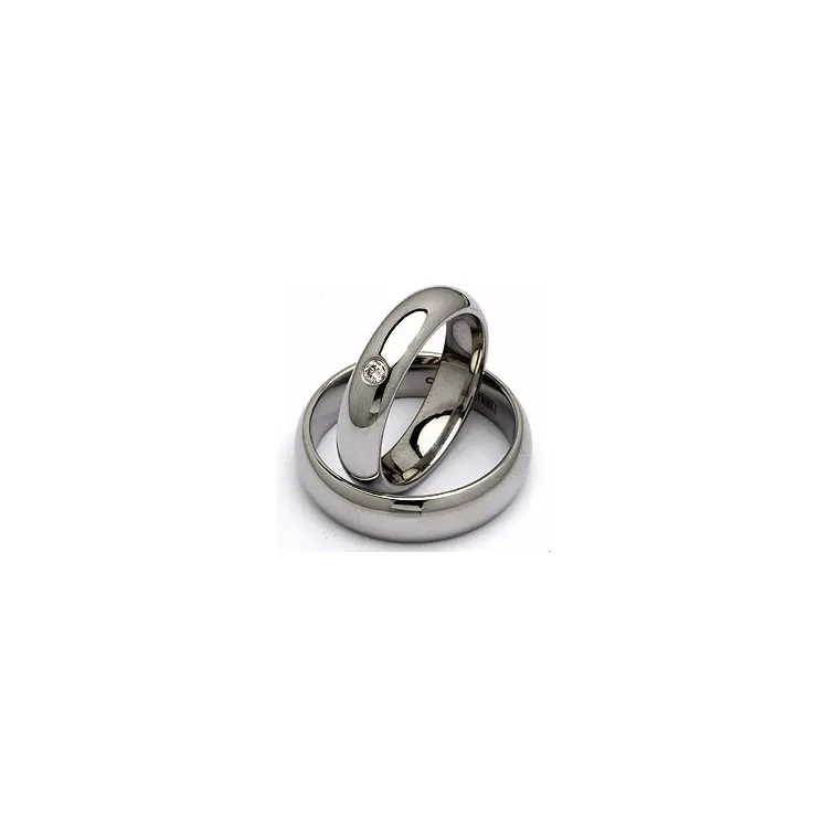Trauringe in Stahl 0,05 ct