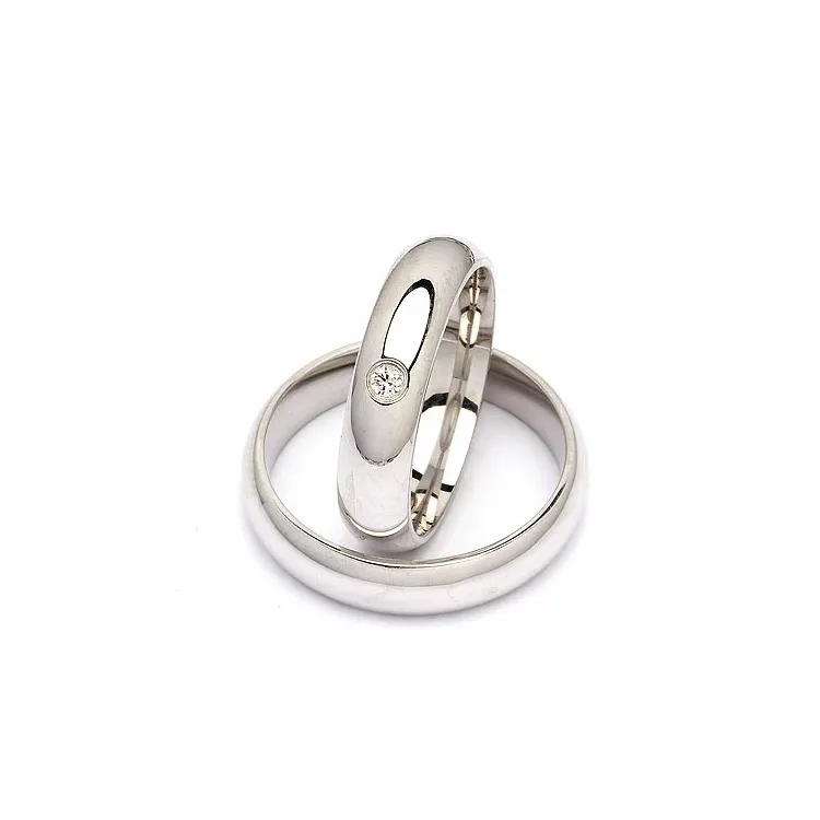 Trauringe in Silber 0,05 ct