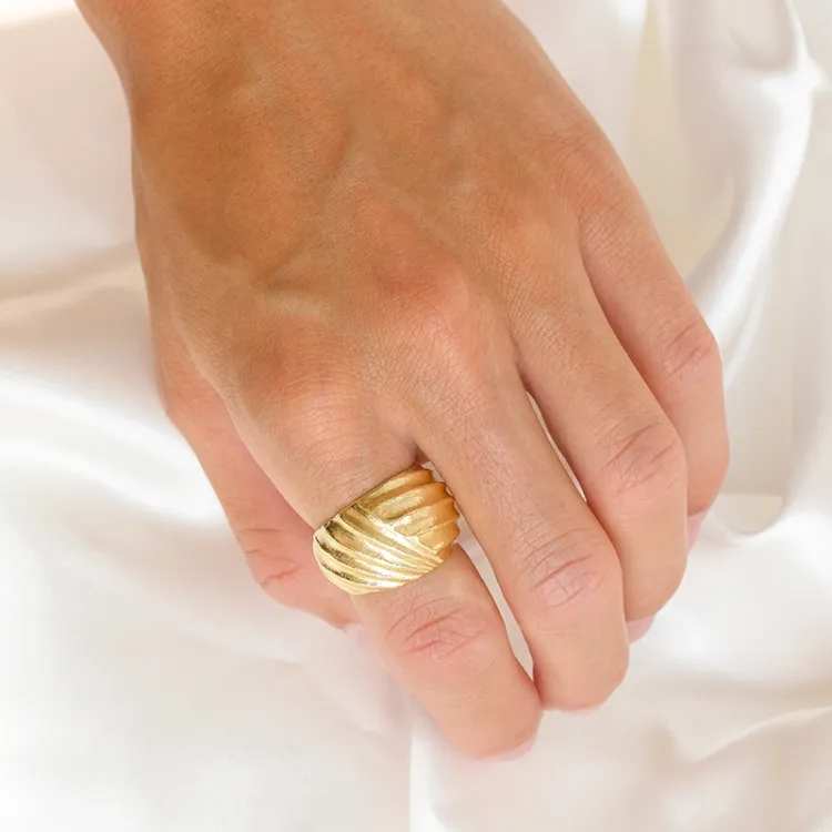Ring aus vergoldetes Messing - Eliné
