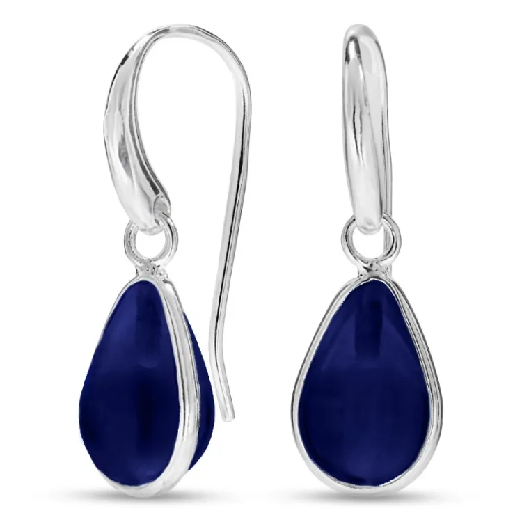 Tropfen synthetisch blauem Saphir Ohrringe in versilbertes Messing