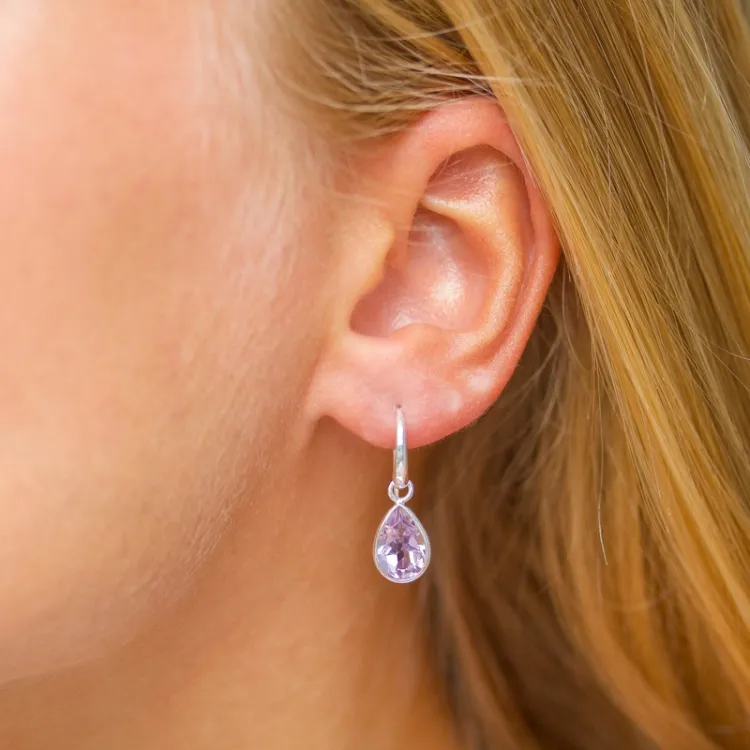 Tropfen lila Amethyst Ohrringe in versilbertes Messing - Loom Stones