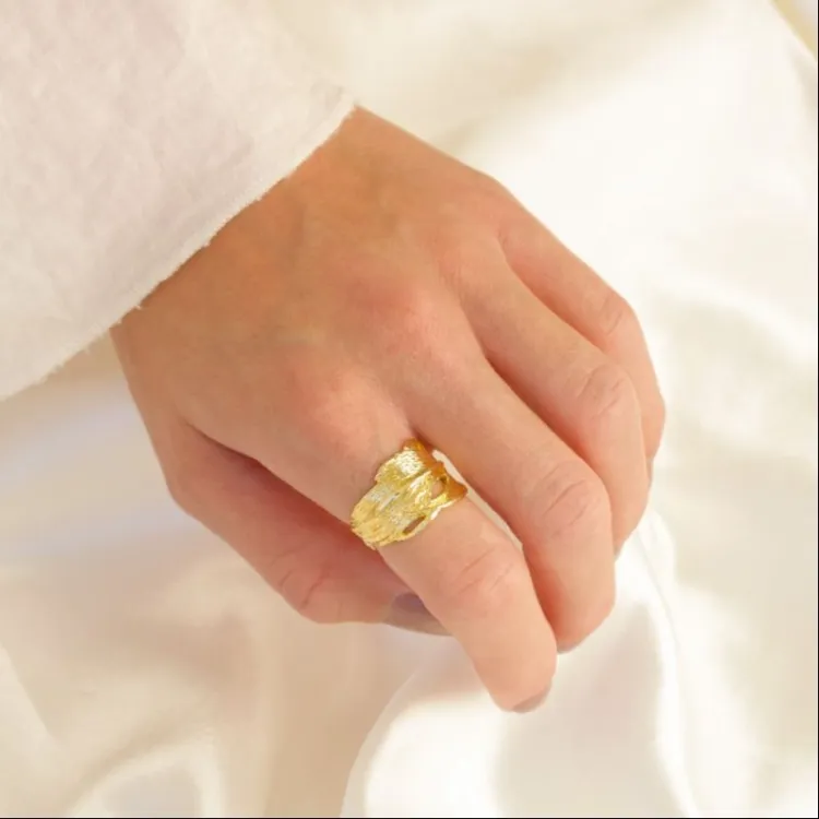Ring aus vergoldetes Messing - Eliné