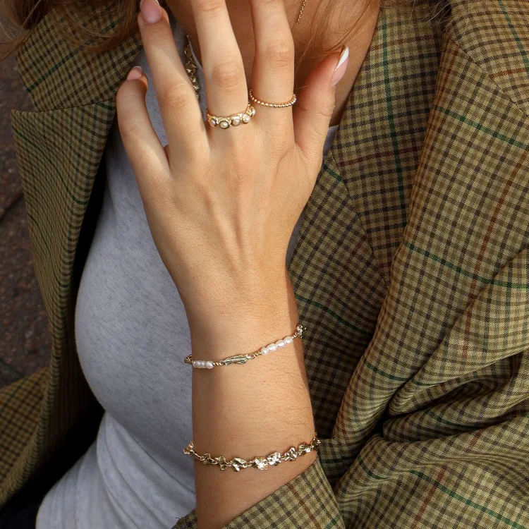 Perle Armband aus vergoldetes Messing - Eliné