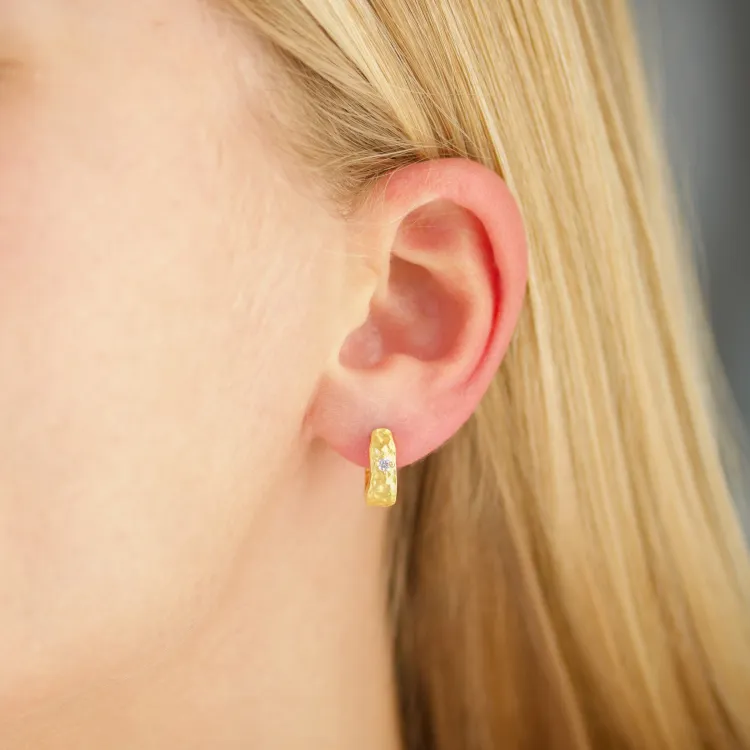 12 mm Zirkon Kreole in vergoldetes Messing - Eliné