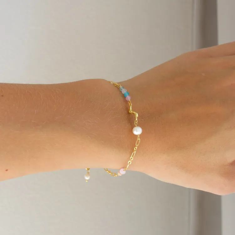 mehrfarbigem Armband aus vergoldetes Messing - Eliné