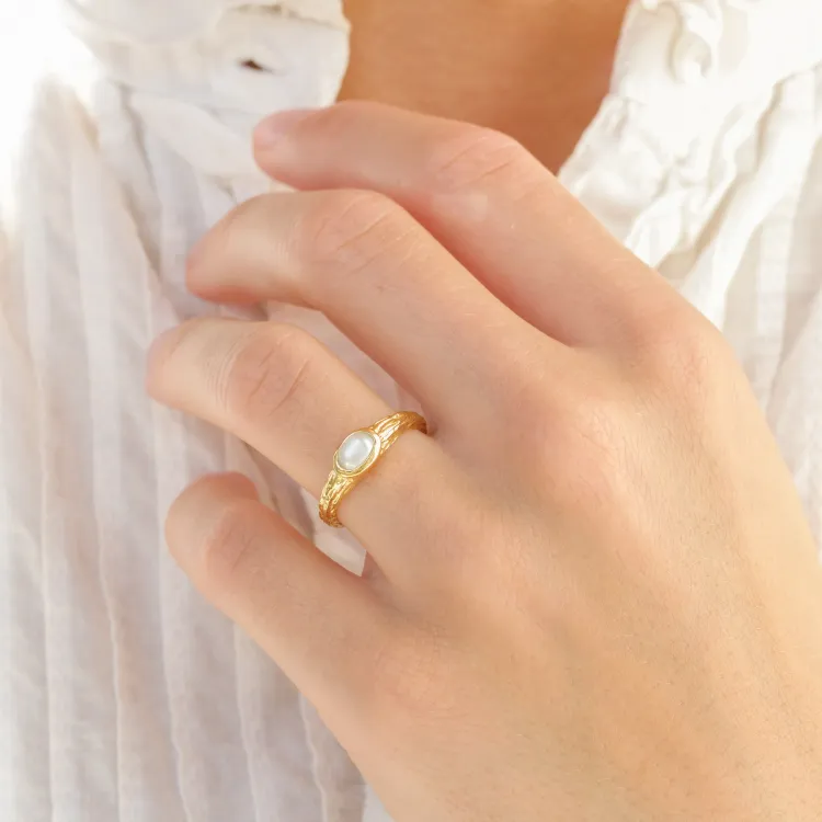 künstliche Perle Ring aus vergoldetes Messing - Eliné