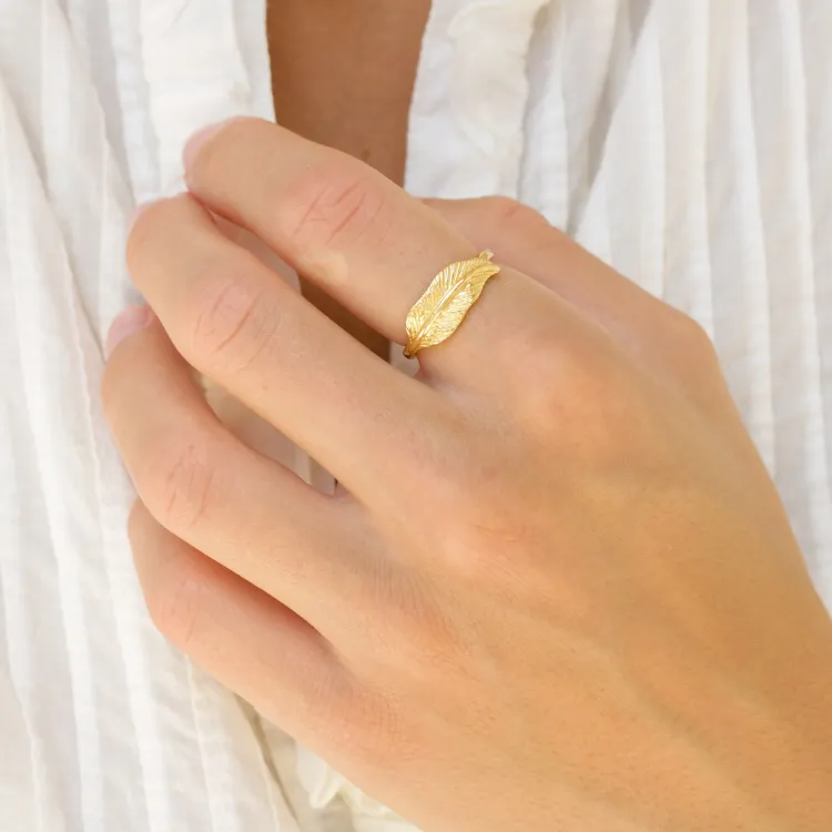 Blatt Ring aus vergoldetes Messing - Pure Nature