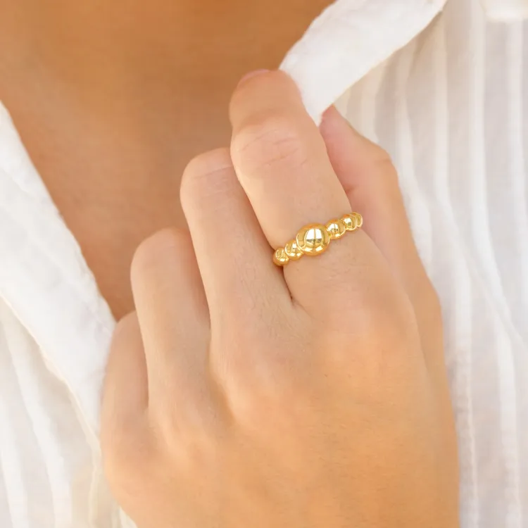 Kugel Ring aus vergoldetes Messing - Eliné