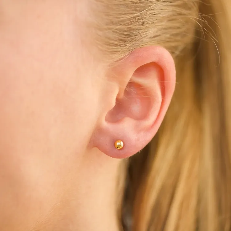 4 mm Wasserfester Ohrstecker in vergoldetem Edelstahl - OCEANA