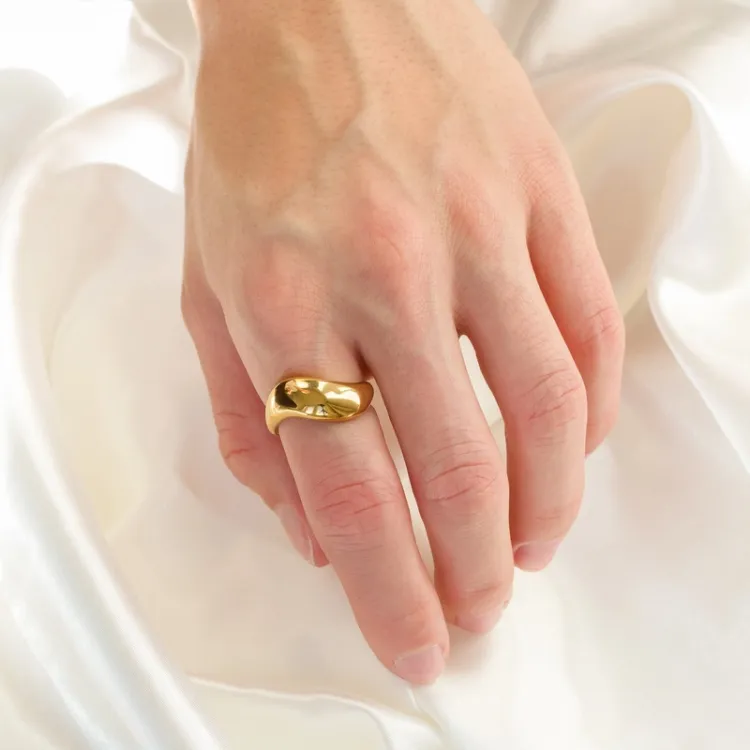 Wasserfest Ring aus vergoldetem Stahl - OCEANA