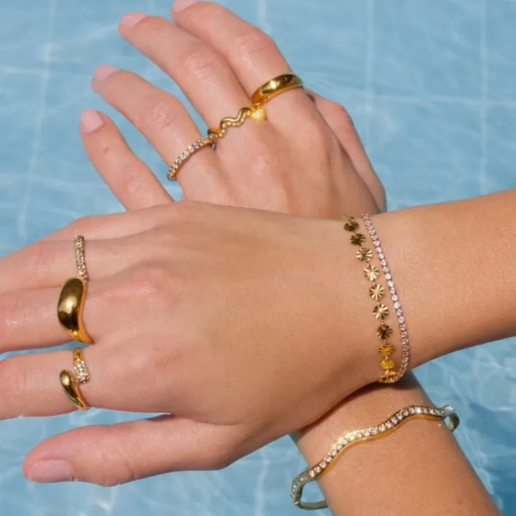 Wasserfest Ring aus vergoldetem Stahl - OCEANA