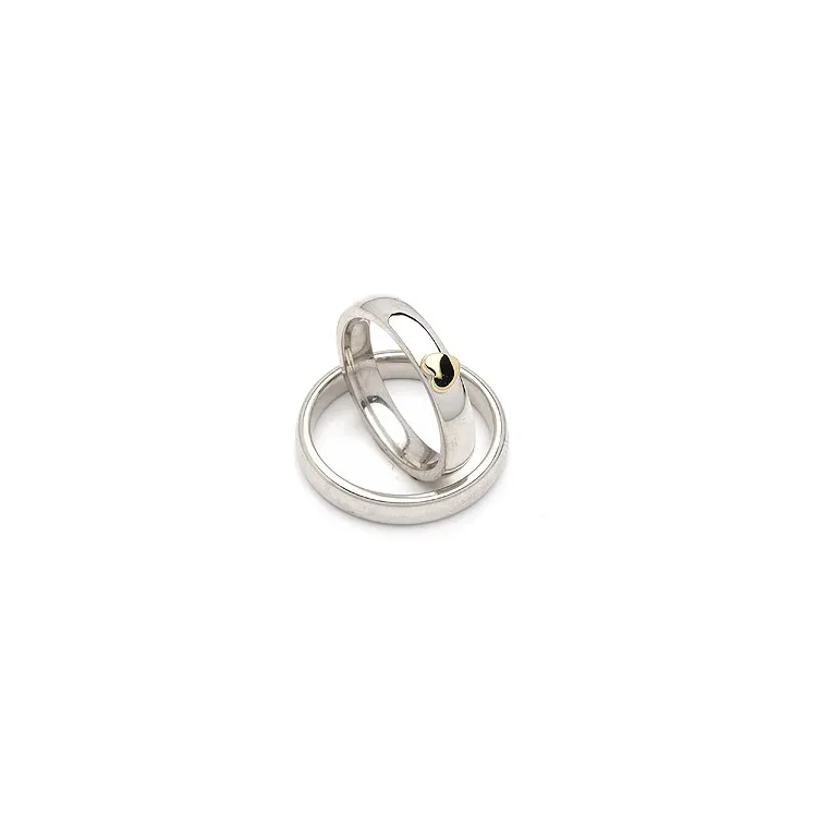 Trauringe in Silber und 14 Karat Gold
