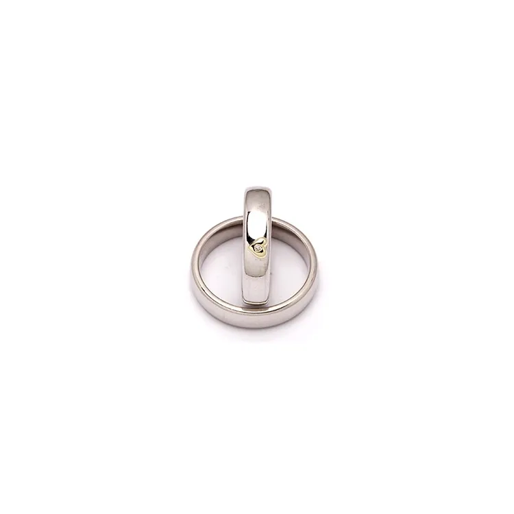 Trauringe in Silber und Gelbgold 0,01 ct