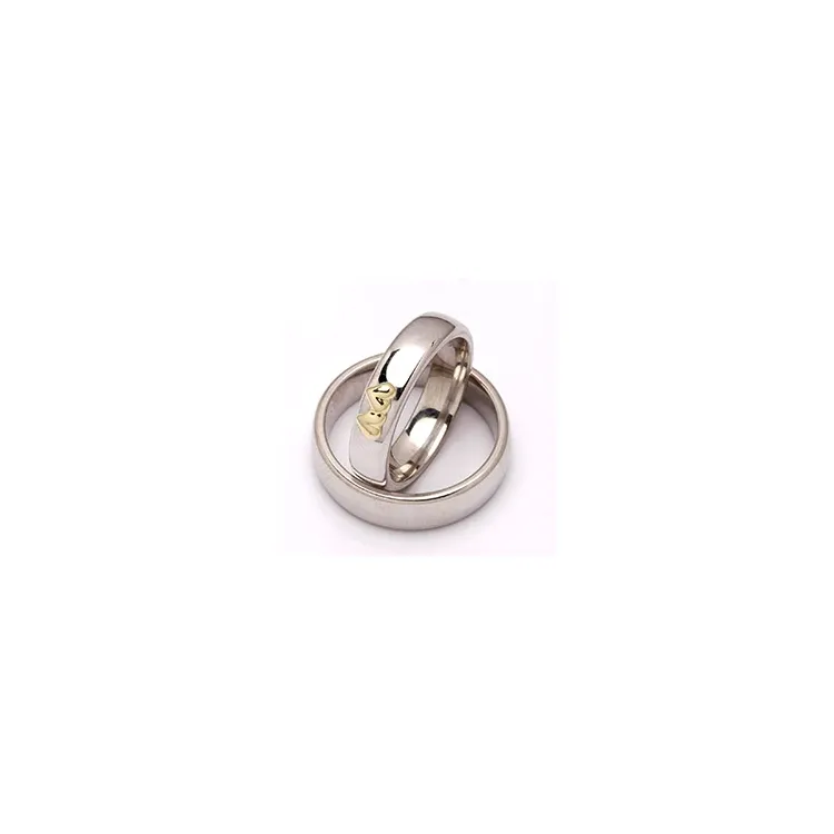 Trauringe in Silber und Gelbgold