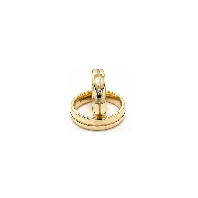 Trauringe aus 14 Karat Gold 0,04 ct - set