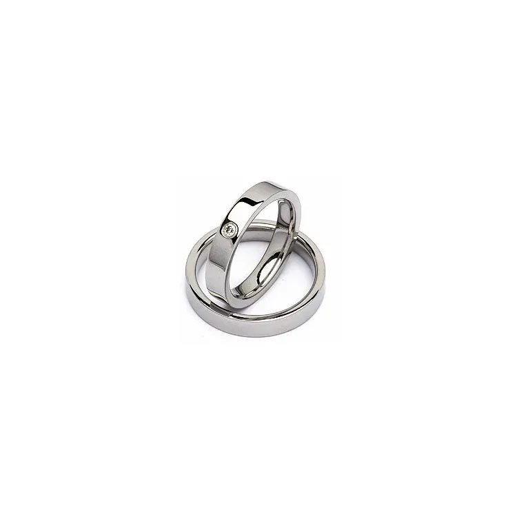 Trauringe in Stahl 0,05 ct