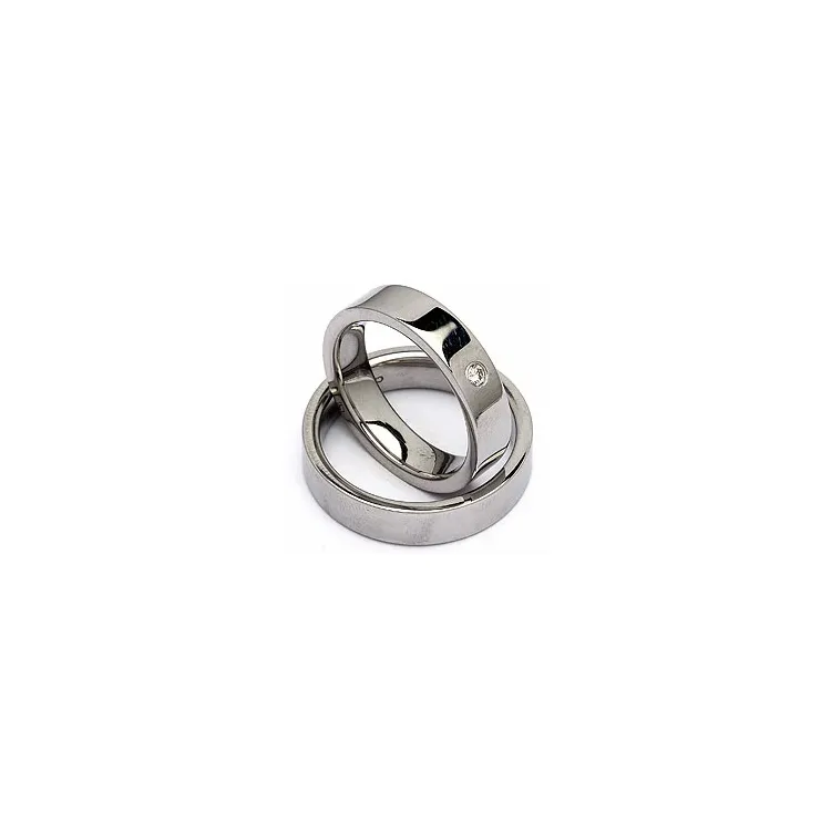 Trauringe in Stahl 0,05 ct