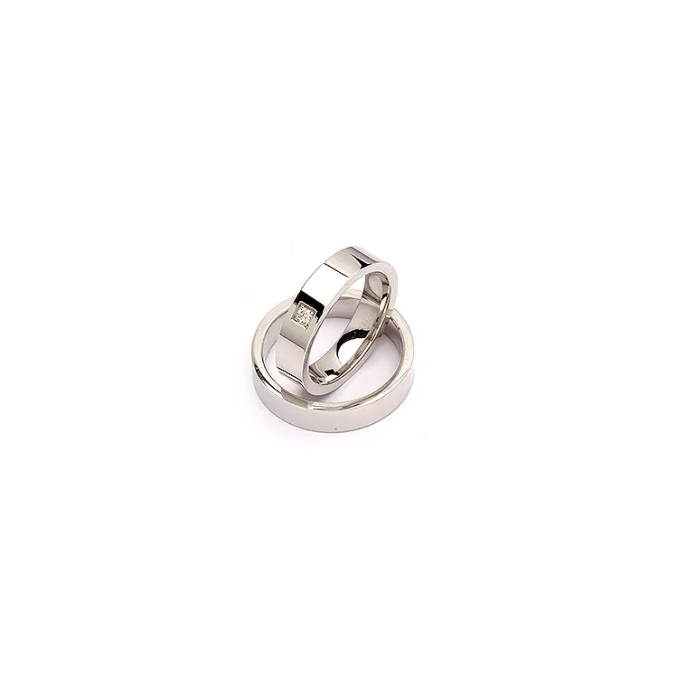 Trauringe in Silber 0,05 ct