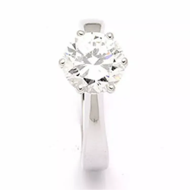 weißem Zirkon Solitärring aus rhodiniertem Silber