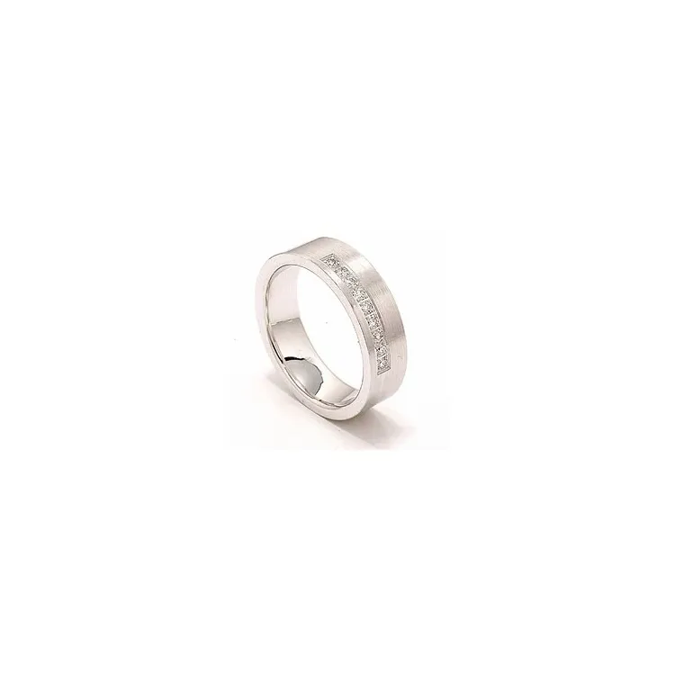 Breit matter Brillant Trauring aus 14 Karat Weißgold 9 x 0,015 ct