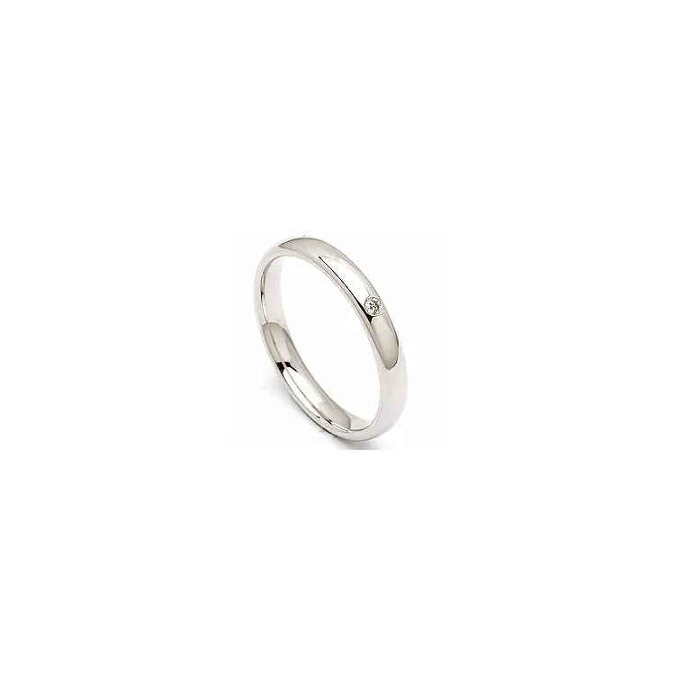 Eng ovaler Trauring aus 14 Karat Weißgold 0,025 ct
