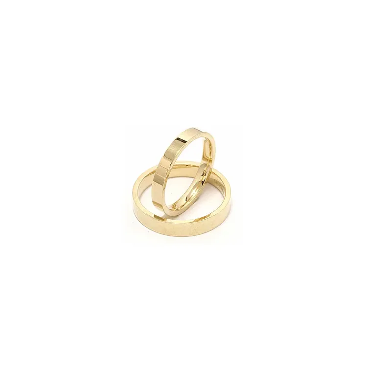 Trauringe aus 14 Karat Gold - set