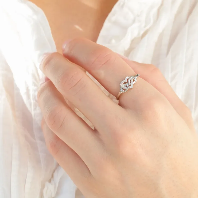 Herzen Zirkon Ring aus Silber
