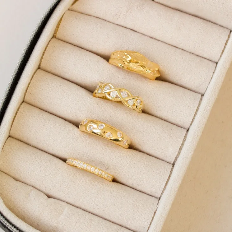 Zirkon Ring aus vergoldetem Sterlingsilber