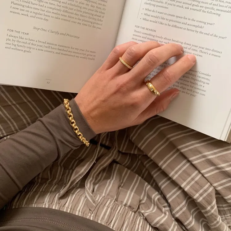 Zirkon Ring aus vergoldetem Sterlingsilber