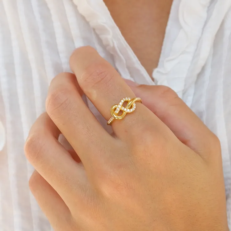 infinity Zirkon Ring aus vergoldetem Sterlingsilber