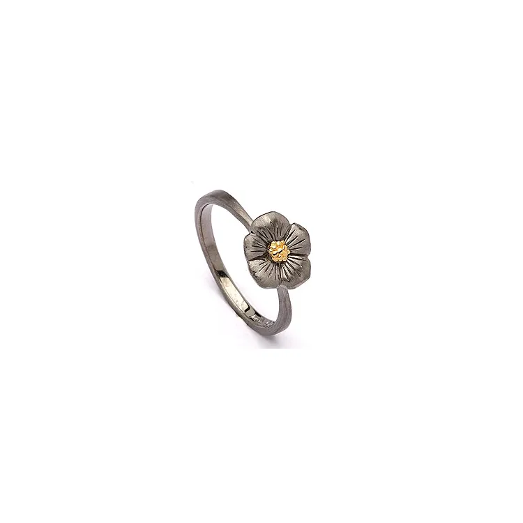 Blumen Ring aus schwarzes rhodiniertes Silber
