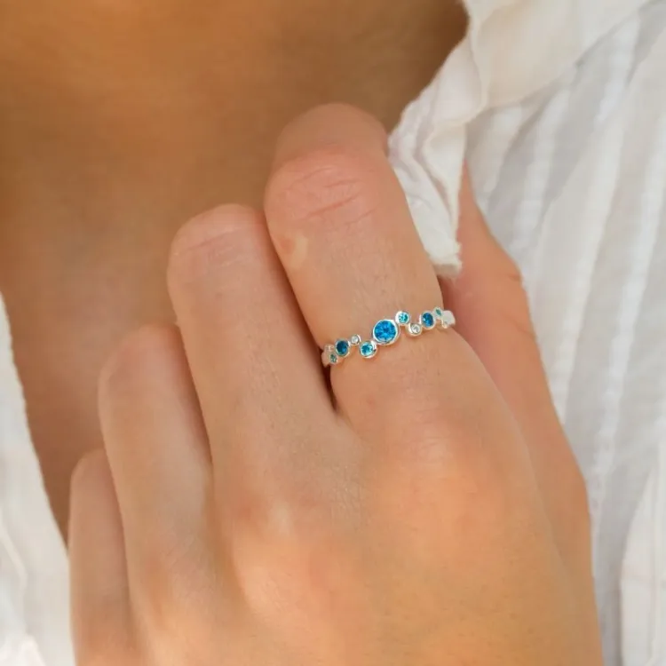 blauem Zirkon Ring aus Silber - Bubbly Twist