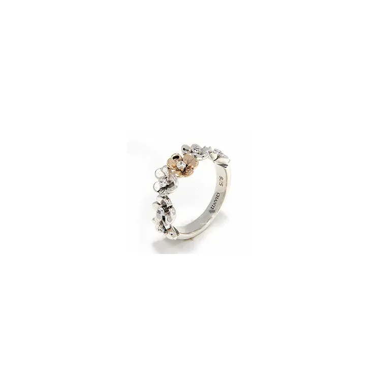 Blumen Ring aus oxidiertem Sterlingsilber mit 8 Karat Gold