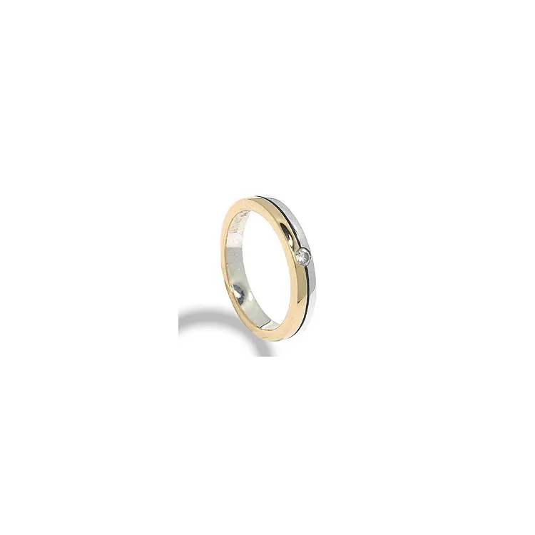 Ring aus oxidiertem Sterlingsilber mit 8 Karat Gold