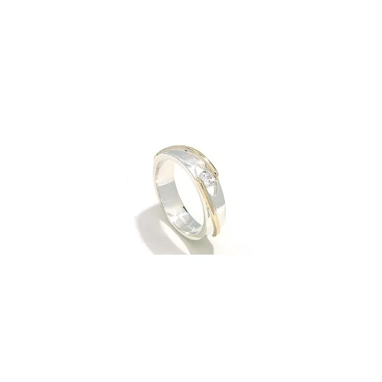 Ring aus Silber mit 8 Karat Gold