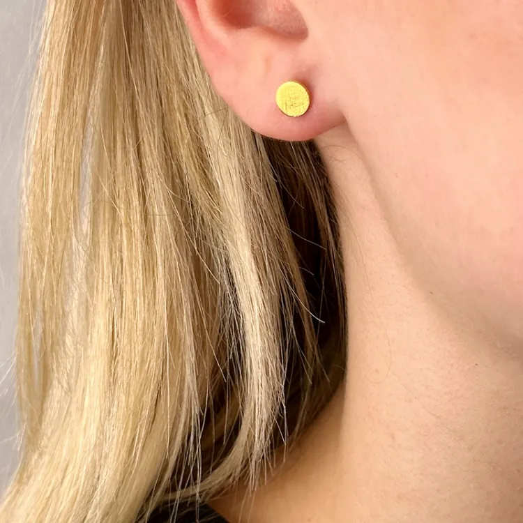 6 mm runden Ohrstecker in vergoldetem Sterlingsilber