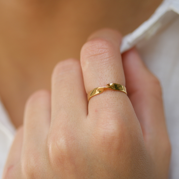 Ring aus vergoldetem Sterlingsilber