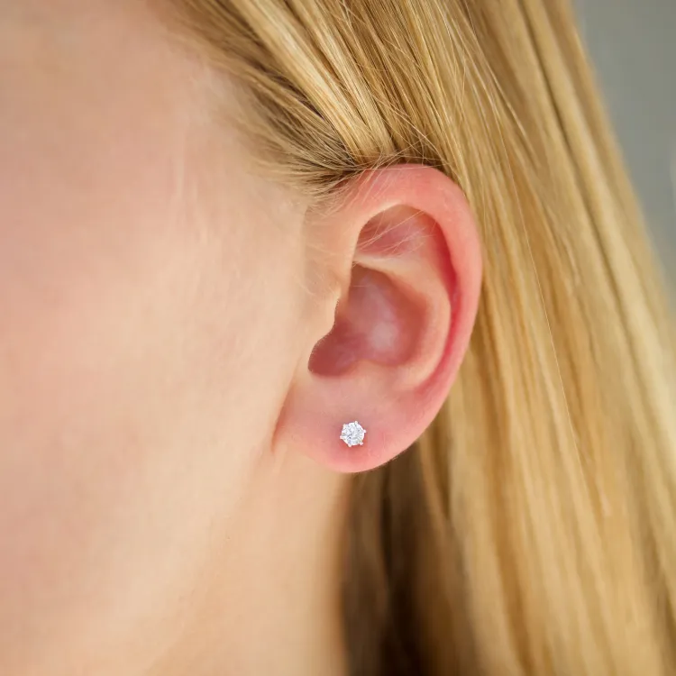 4 mm Zirkon Solitärohrstecker in Silber