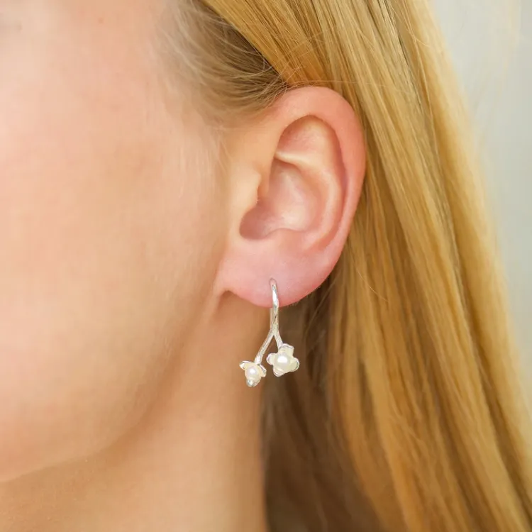 Blumen Perle Ohrringe in Silber