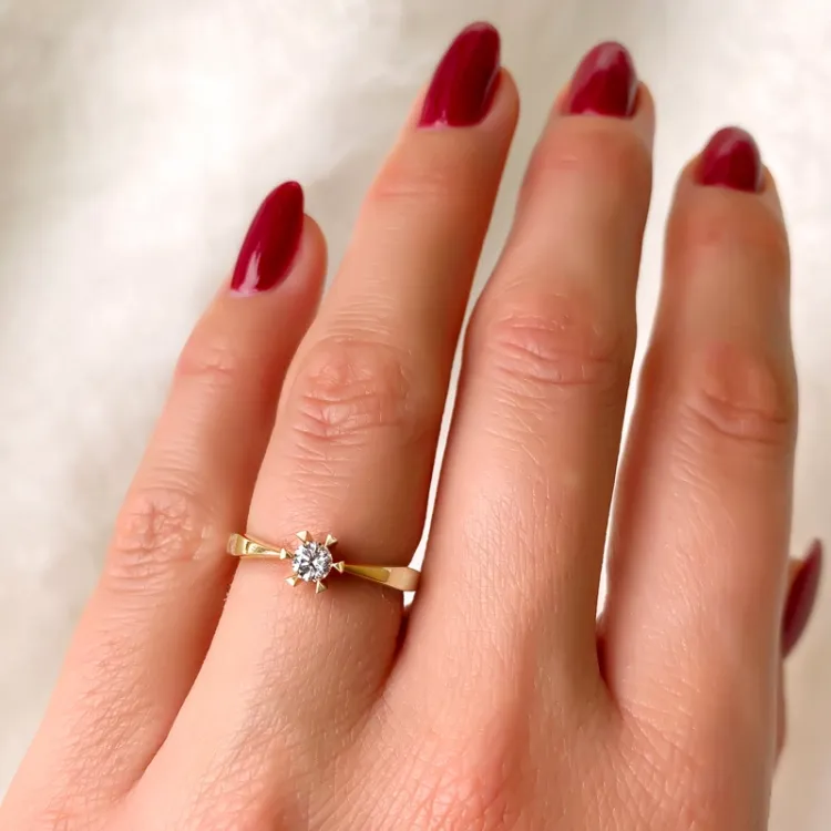 0,20 ct Solitärring in 14 Karat Gold 0,20 ct