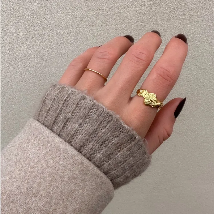 breit Ring aus vergoldetem Sterlingsilber - Lumé Etched