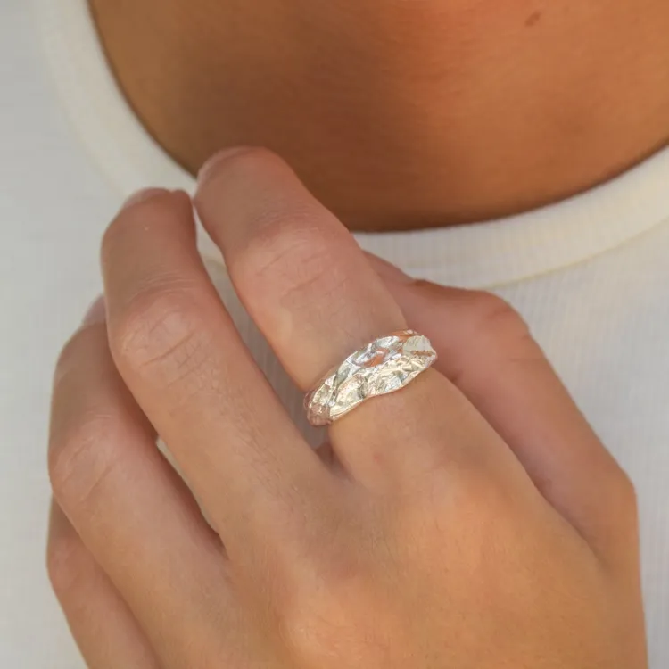Ring aus Silber - Lumé Etched