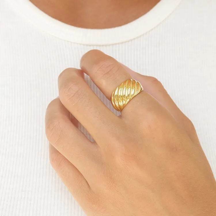 Ring aus vergoldetem Sterlingsilber - Lumé Essence