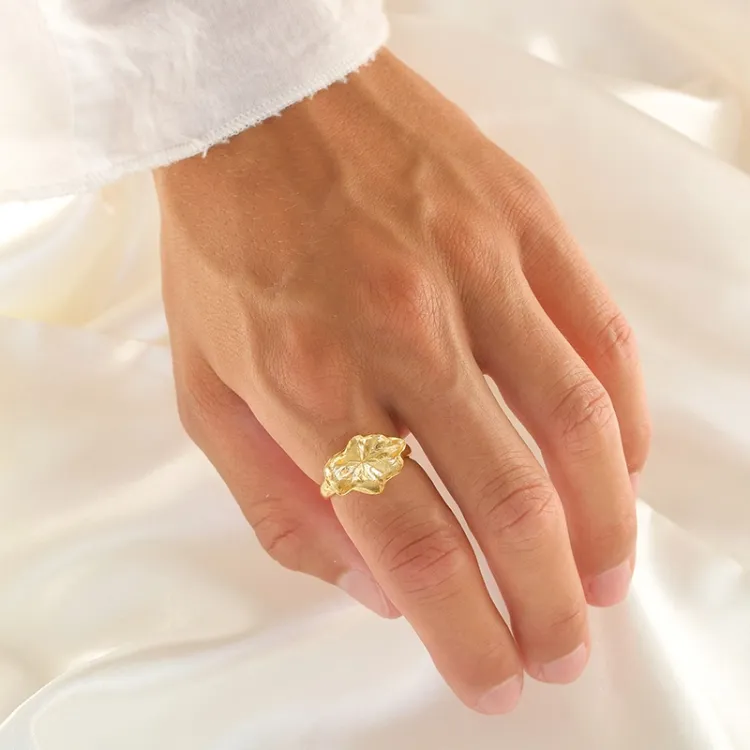 Ring aus vergoldetem Sterlingsilber - Lumé Essence