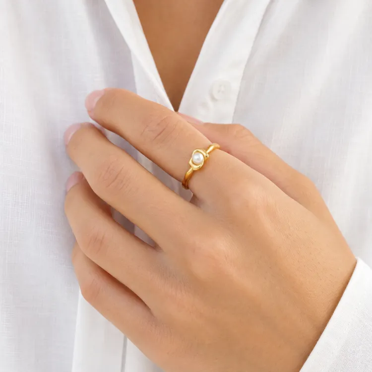 Perle Ring aus vergoldetes Messing - Eliné