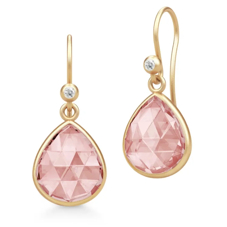 Julie Sandlau Lea Ohrringe in vergoldetem Sterlingsilber rosa Bergkristall weißem Zirkon