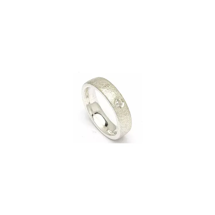 Kollektionsmuster Zirkon Ring aus Silber