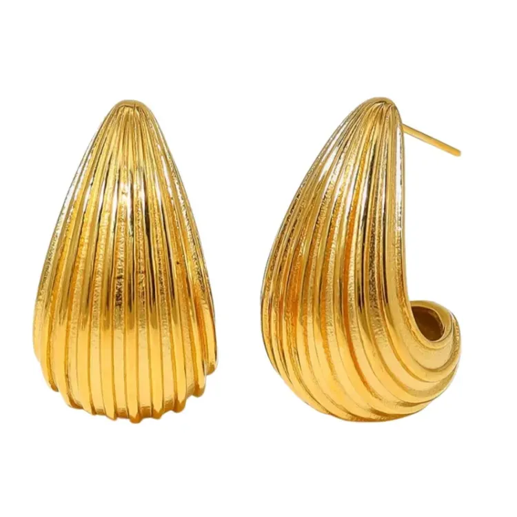 Kollektionsmuster Khaai Studio Grooved Drop Halbkreolen in vergoldetem Edelstahl